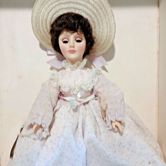 Vintage Effanbee Doll 12ins Tall Atlanta 3337. - Picture 2 of 9